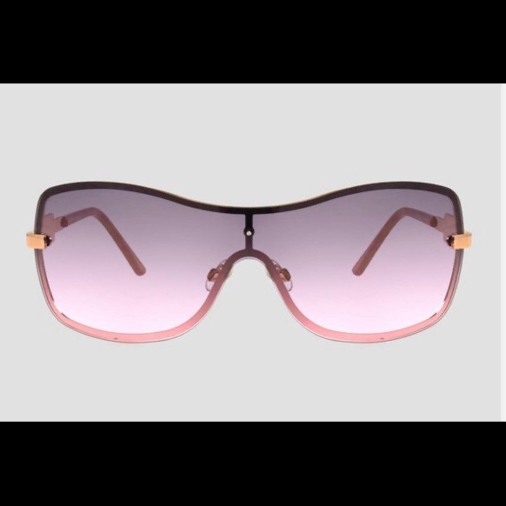 Pink fashion shades.